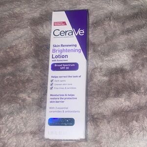 CeraVe Skin Renewing Brightening Lotion with Sunscreen - White and Purple